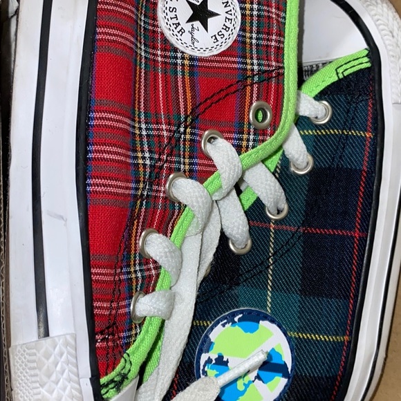 Toddler Converses - Picture 3 of 4